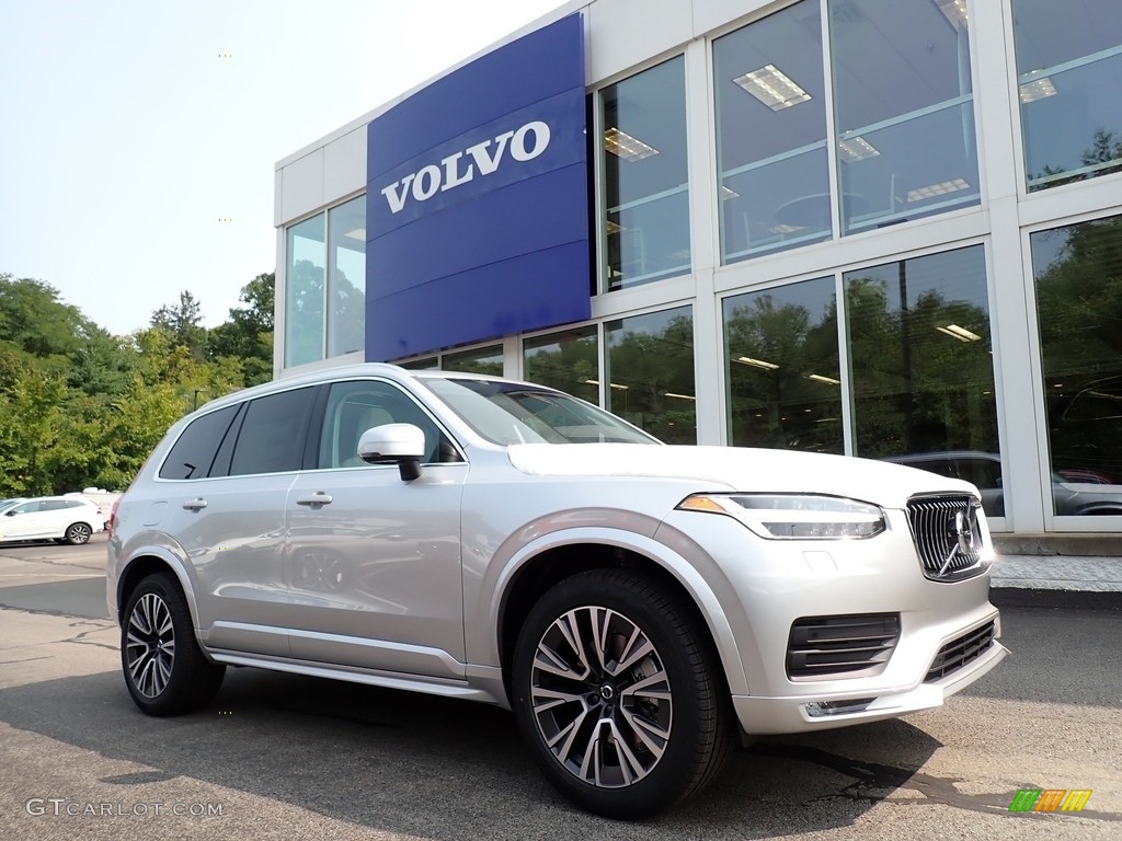 Bright Silver Metallic 2021 Volvo XC90 T5 AWD Momentum Exterior Photo #139561331