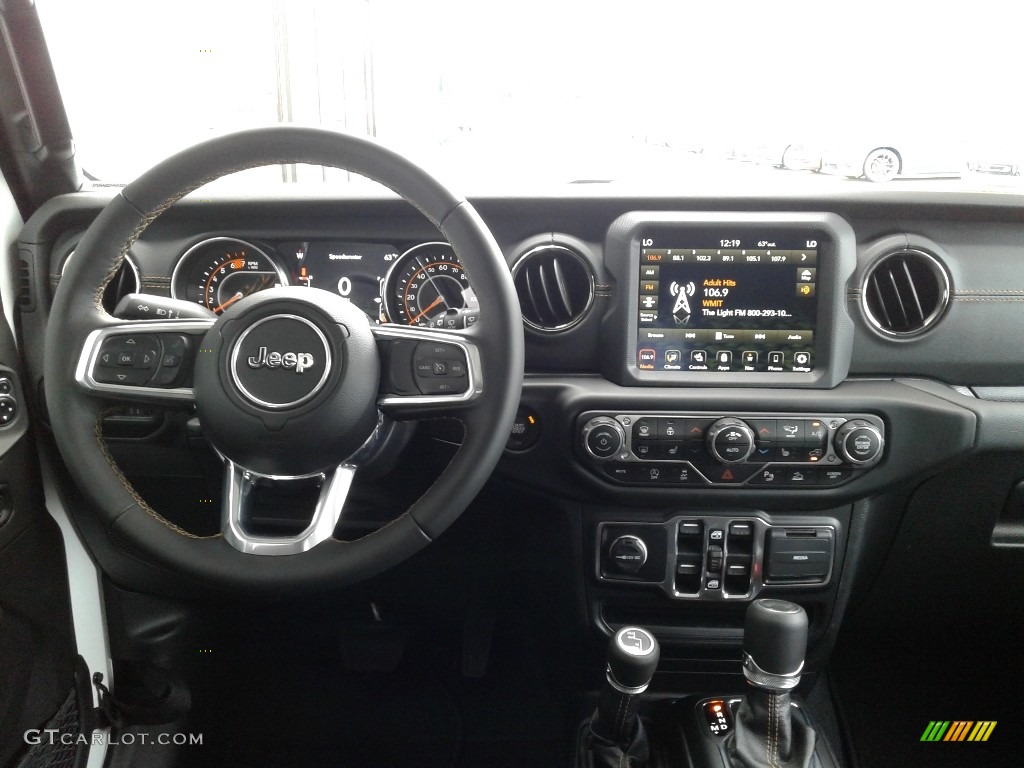 2021 Jeep Wrangler Unlimited High Altitude 4x4 Dashboard Photos