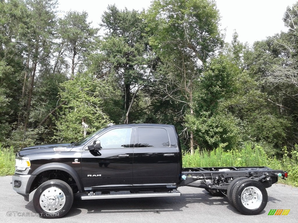 Diamond Black Crystal Pearl 2020 Ram 4500 Tradesman Crew Cab 4x4 Chassis Exterior Photo #139562603