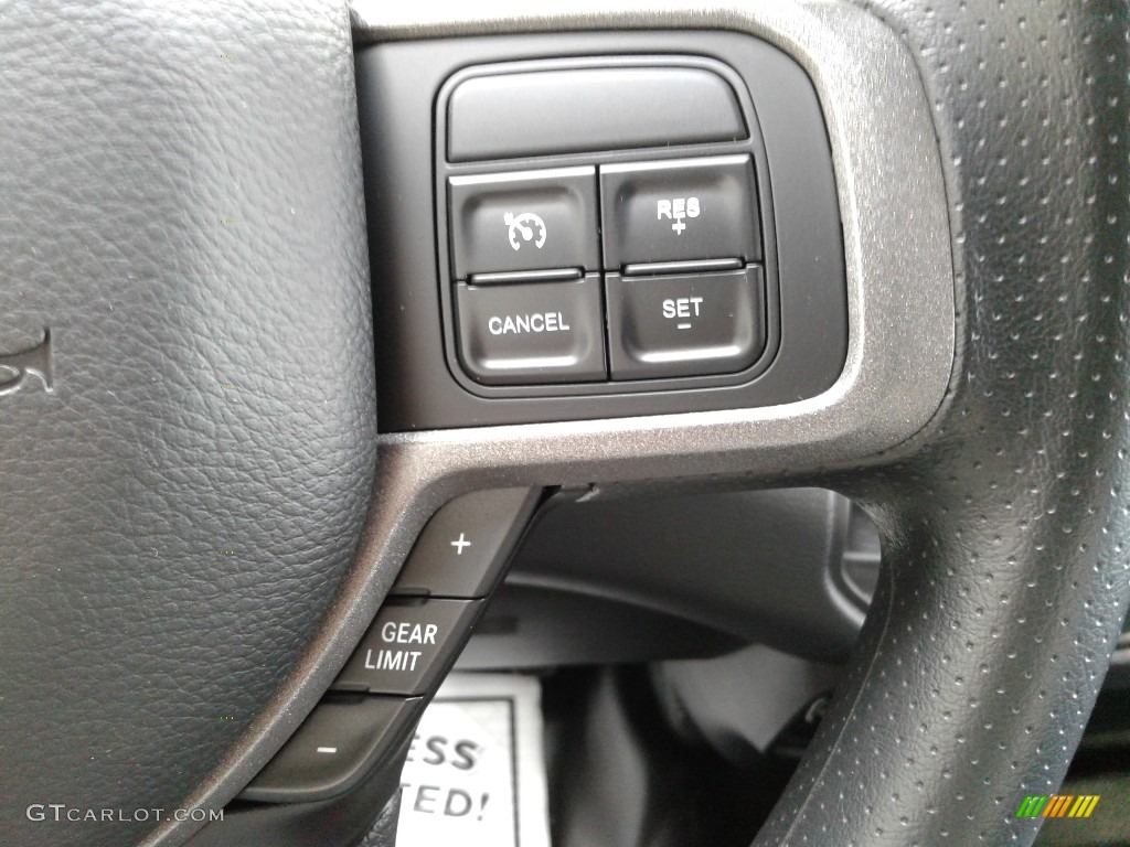 2020 Ram 4500 Tradesman Crew Cab 4x4 Chassis Black/Diesel Gray Steering Wheel Photo #139563086