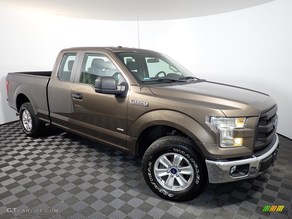 2017 F150 XL SuperCab 4x4 - Caribou / Earth Gray photo #2