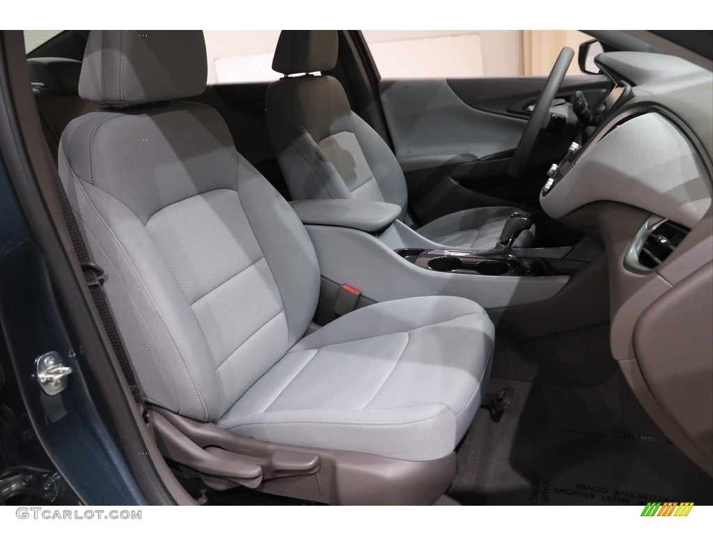 2020 Chevrolet Malibu LS Front Seat Photos