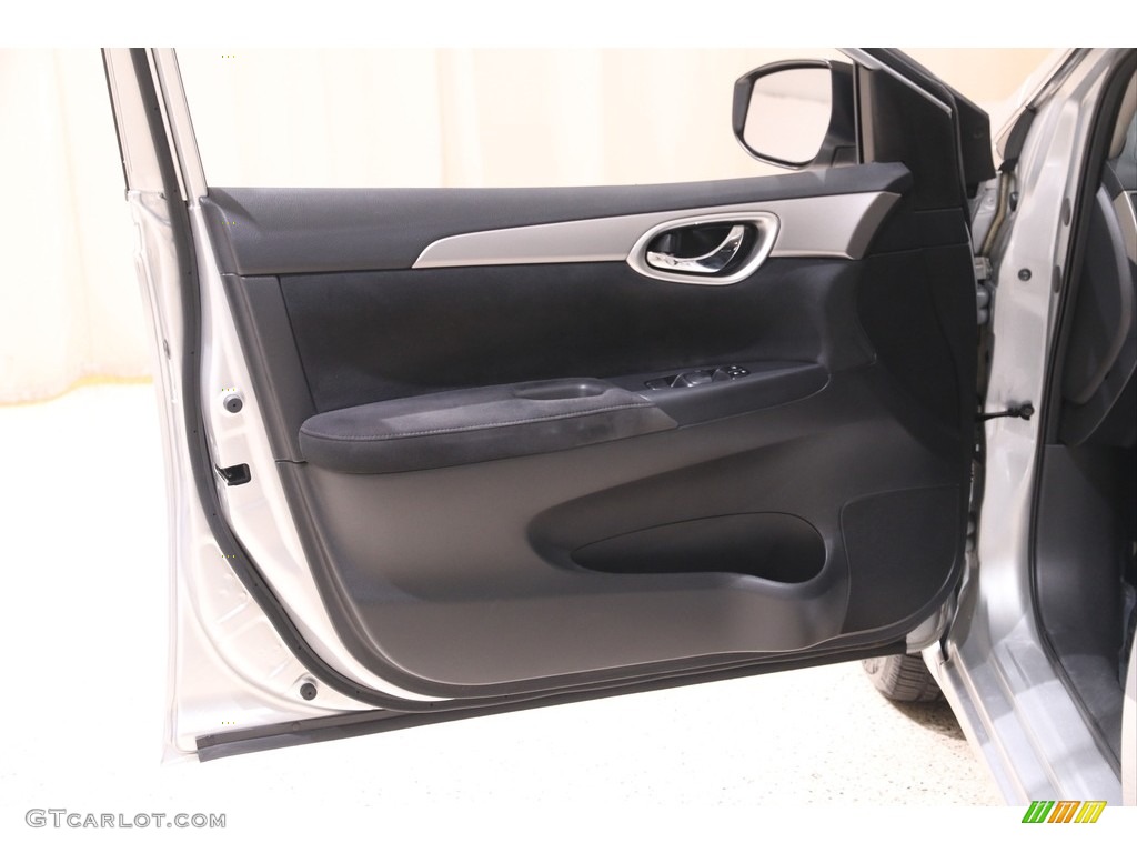 2013 Nissan Sentra SV Charcoal Door Panel Photo #139566449