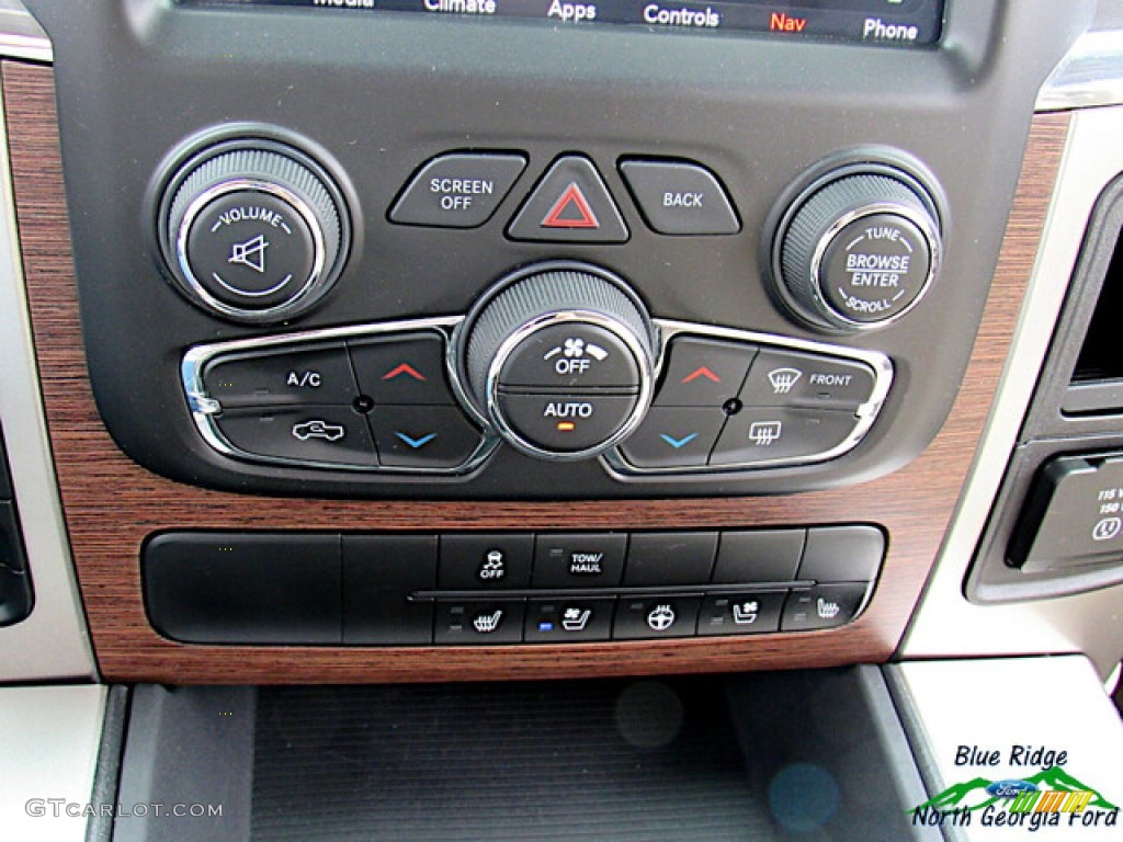 2018 1500 Laramie Crew Cab 4x4 - Delmonico Red Pearl / Canyon Brown/Light Frost Beige photo #20