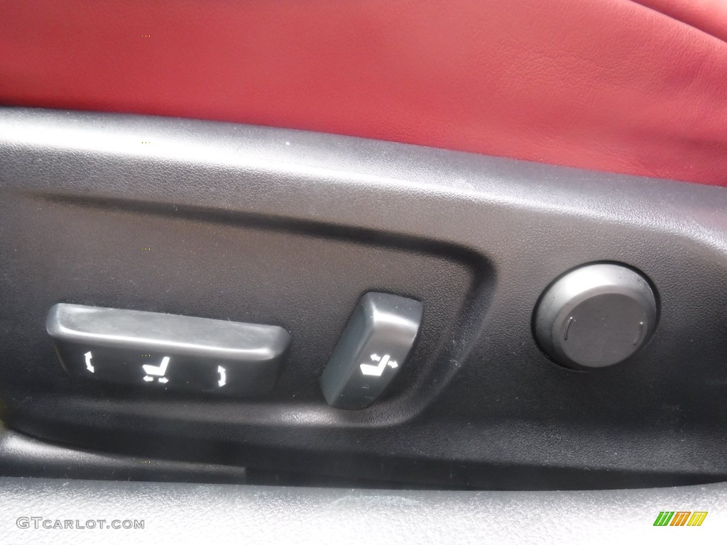 2017 IS 300 AWD - Silver Lining Metallic / Rioja Red photo #18