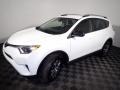 Super White - RAV4 LE Photo No. 7