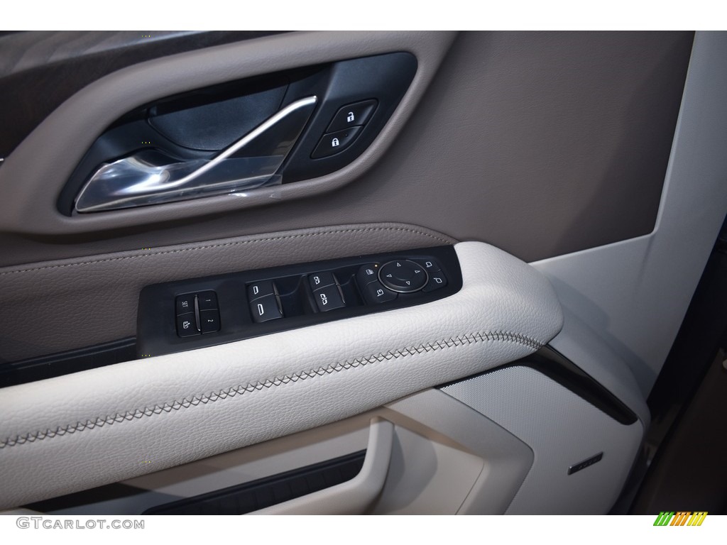 2021 GMC Yukon Denali 4WD Teak/­Light Shale Door Panel Photo #139572765