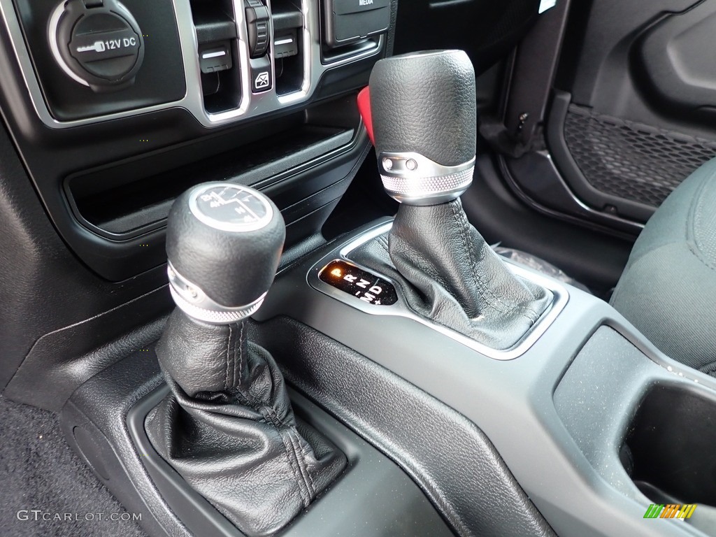 2021 Jeep Wrangler Unlimited Sport 4x4 8 Speed Automatic Transmission Photo #139572965