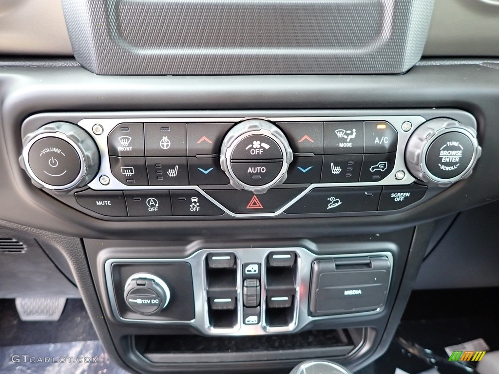 2021 Jeep Wrangler Unlimited Sport 4x4 Controls Photo #139573116