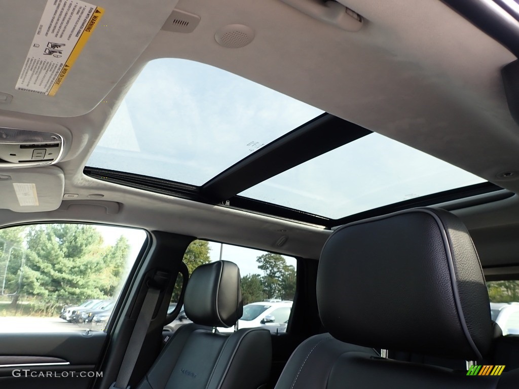 2020 Jeep Grand Cherokee Summit 4x4 Sunroof Photos