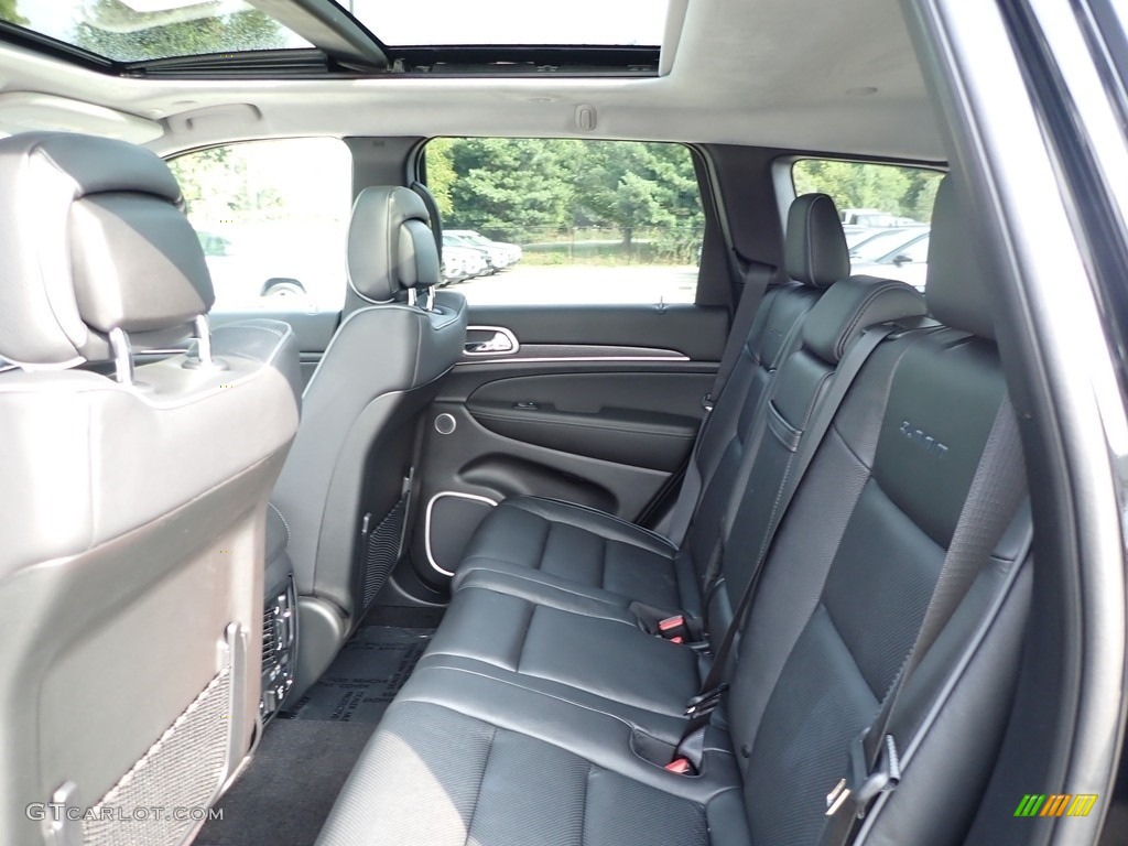 2020 Jeep Grand Cherokee Summit 4x4 Rear Seat Photo #139573506