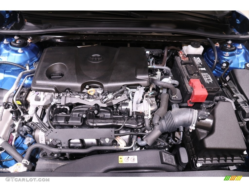 2018 Toyota Camry XLE Engine Photos