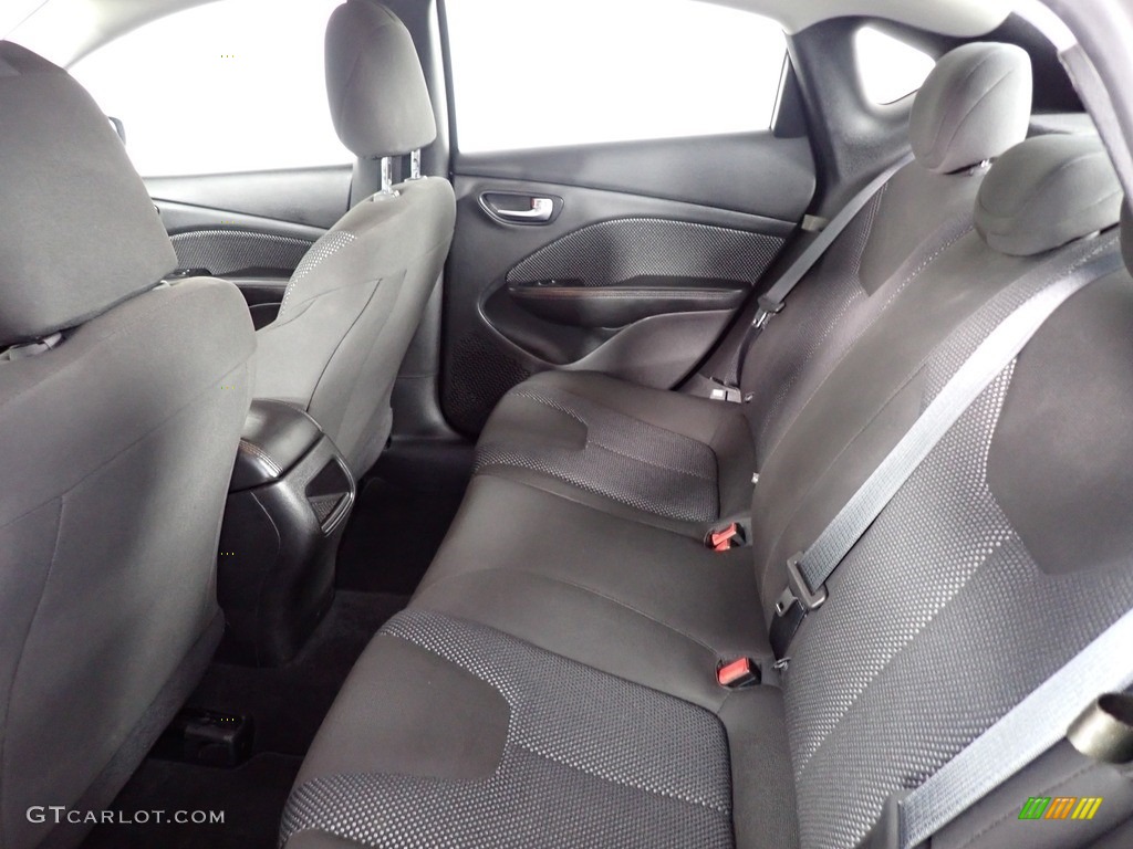 2016 Dart SXT - Pitch Black / Black photo #24