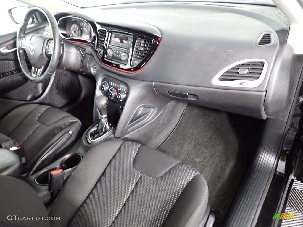 2016 Dart SXT - Pitch Black / Black photo #30
