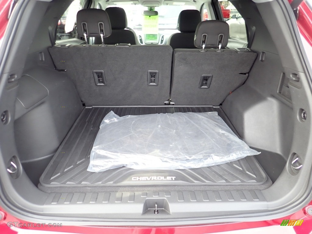 2020 Chevrolet Equinox LT AWD Trunk Photos