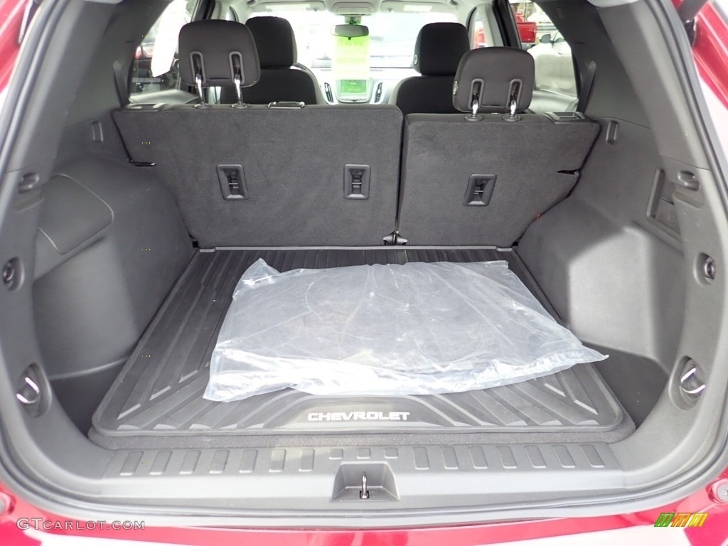 2020 Chevrolet Equinox LT AWD Trunk Photo #139577595