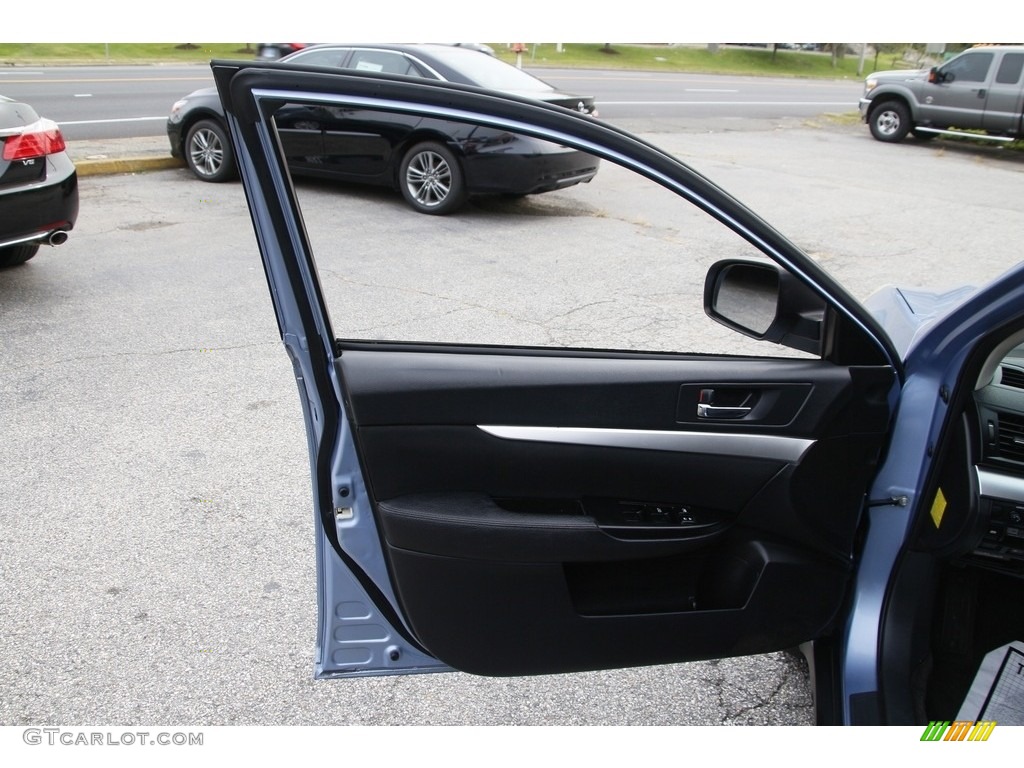 2011 Outback 2.5i Premium Wagon - Sky Blue Metallic / Off Black photo #9