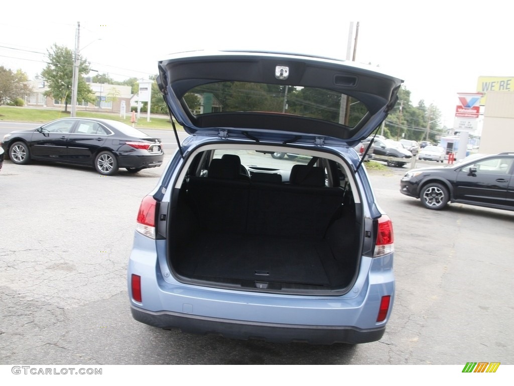 2011 Outback 2.5i Premium Wagon - Sky Blue Metallic / Off Black photo #13