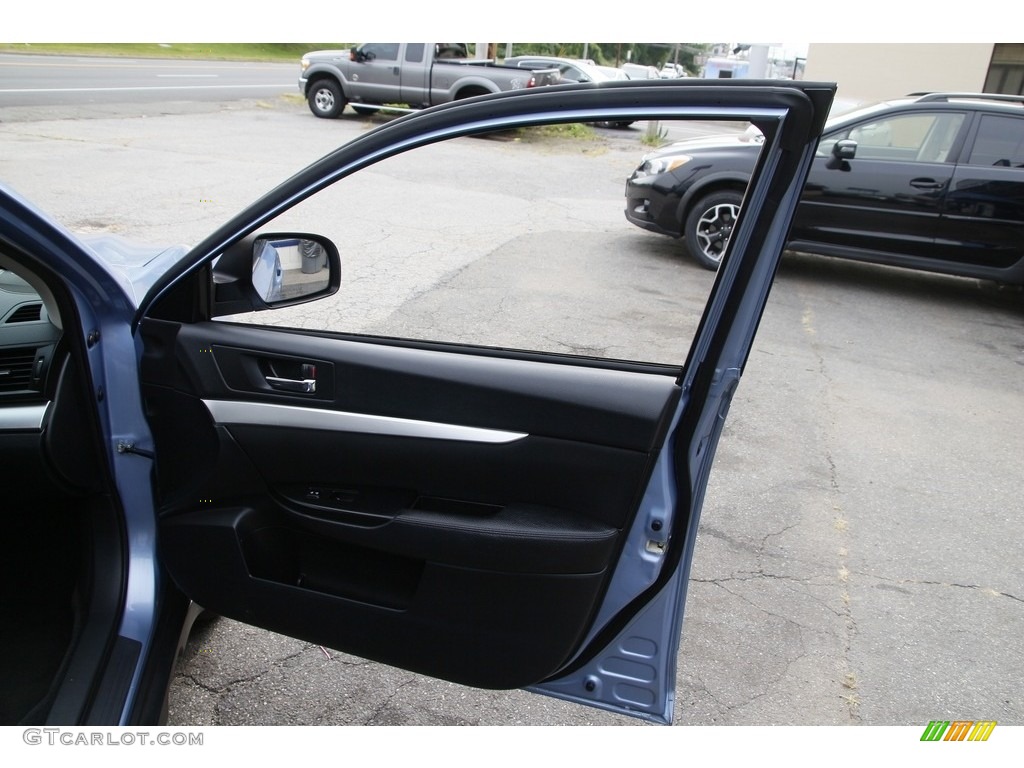 2011 Outback 2.5i Premium Wagon - Sky Blue Metallic / Off Black photo #16