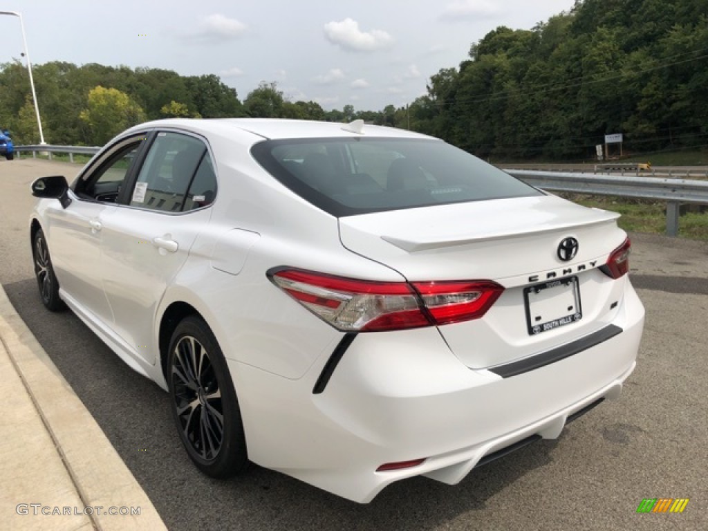 2020 Camry SE - Super White / Black photo #2