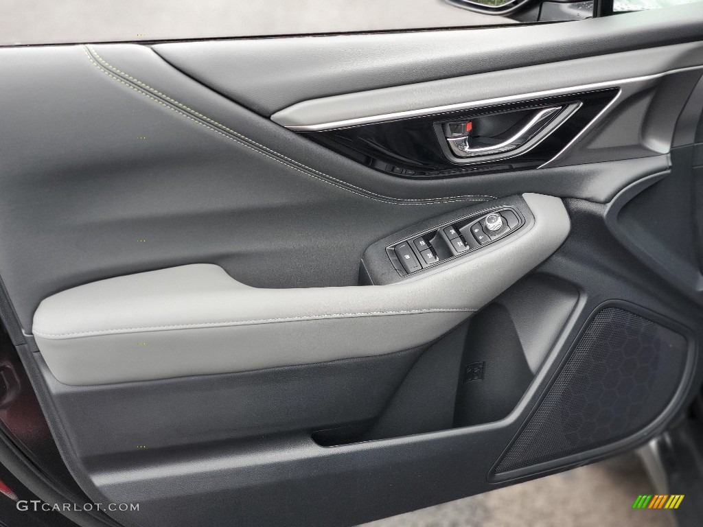 2020 Subaru Outback Onyx Edition XT Gray StarTex Door Panel Photo #139584015