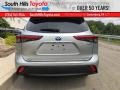 2020 Celestial Silver Metallic Toyota Highlander Hybrid XLE AWD  photo #7