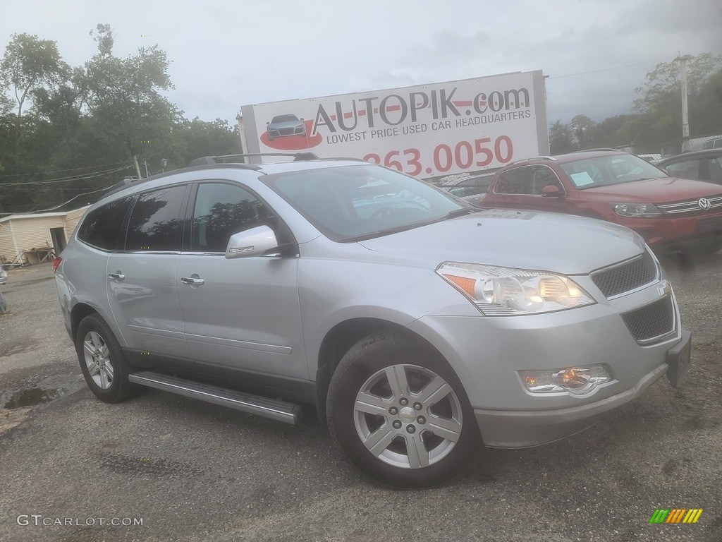2010 Traverse LT AWD - Silver Ice Metallic / Ebony photo #1