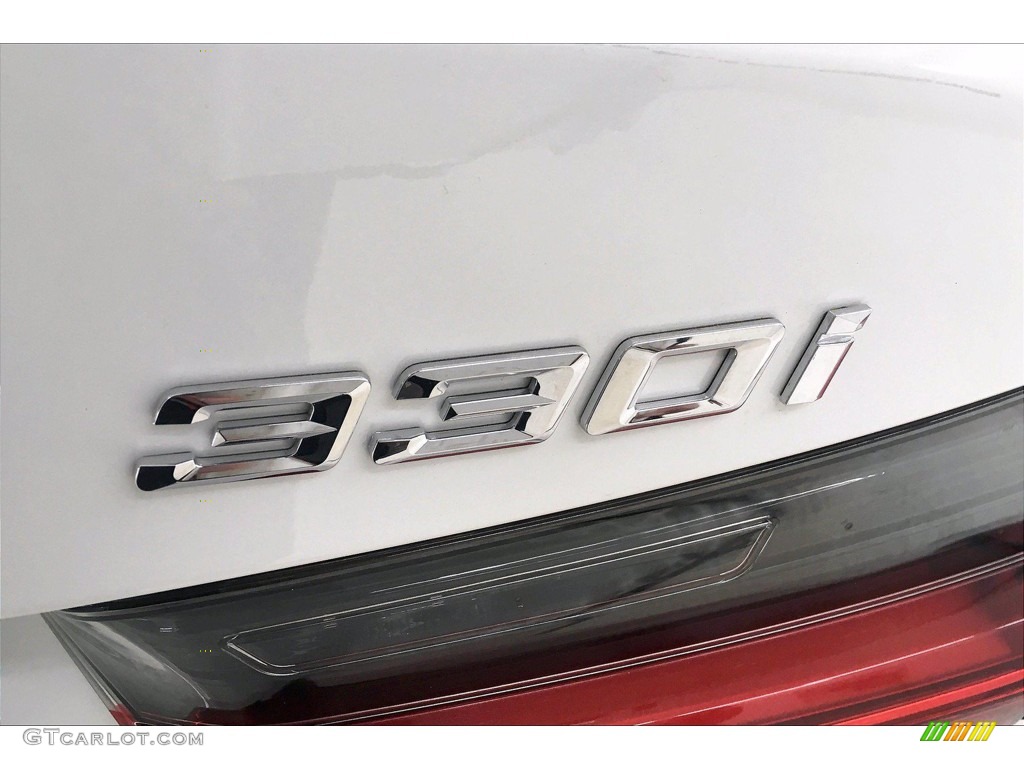 2021 3 Series 330i Sedan - Alpine White / Black photo #16