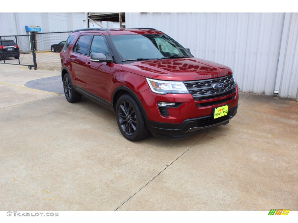 2018 Explorer XLT - Ruby Red / Ebony Black photo #2