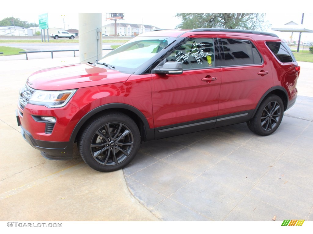 2018 Explorer XLT - Ruby Red / Ebony Black photo #7