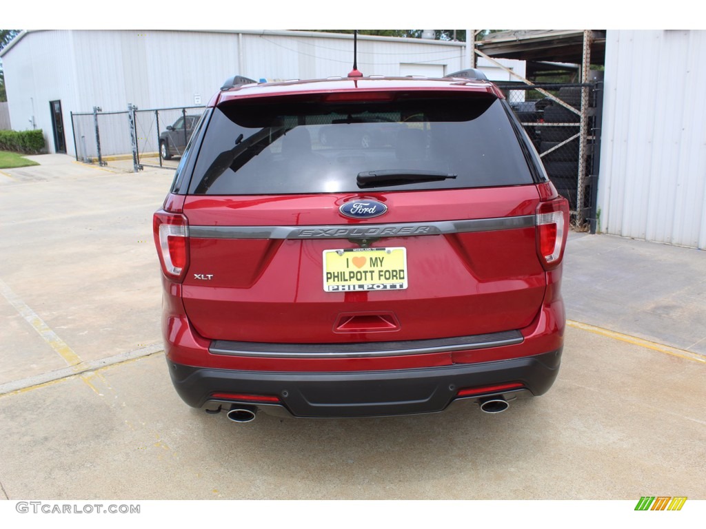 2018 Explorer XLT - Ruby Red / Ebony Black photo #9