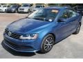 2017 Silk Blue Metallic Volkswagen Jetta SE  photo #4