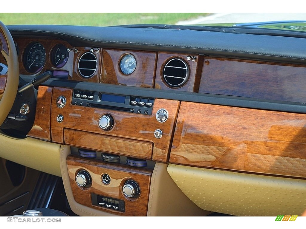 2010 Rolls-Royce Phantom Mansory Drophead Coupe Creme Light Dashboard Photo #139590239