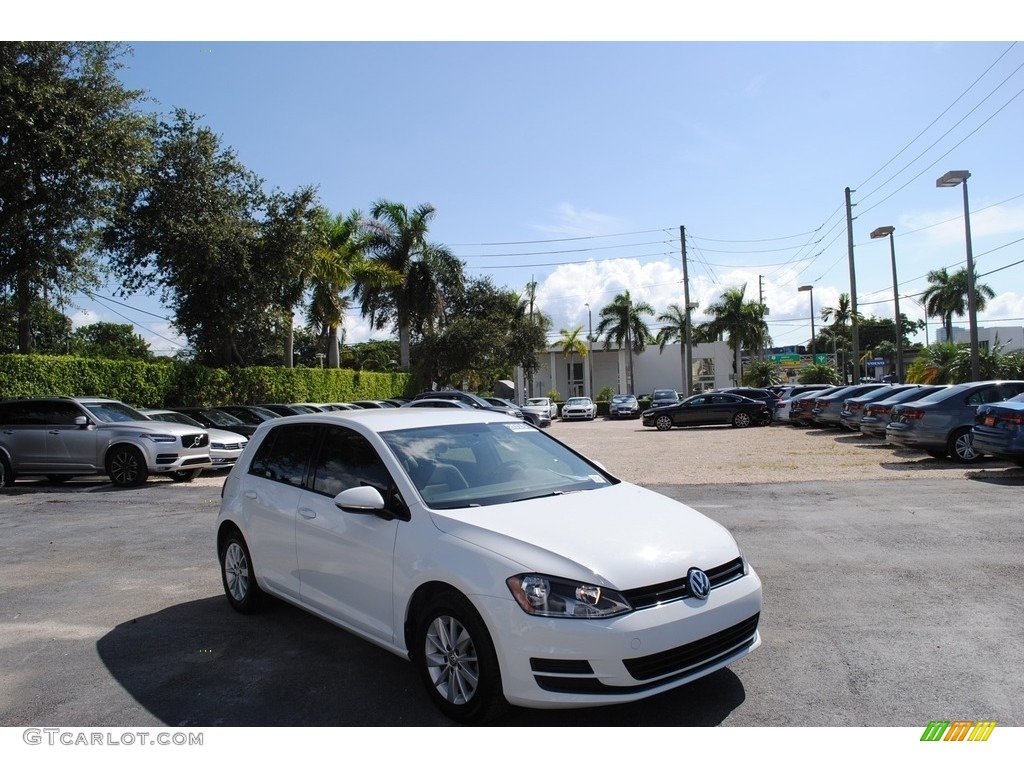 2015 Golf 4 Door 1.8T S - Pure White / Beige photo #1