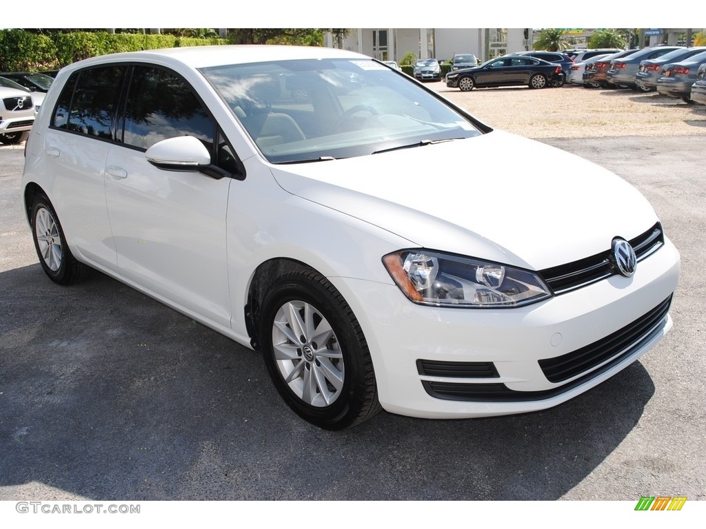 2015 Golf 4 Door 1.8T S - Pure White / Beige photo #2