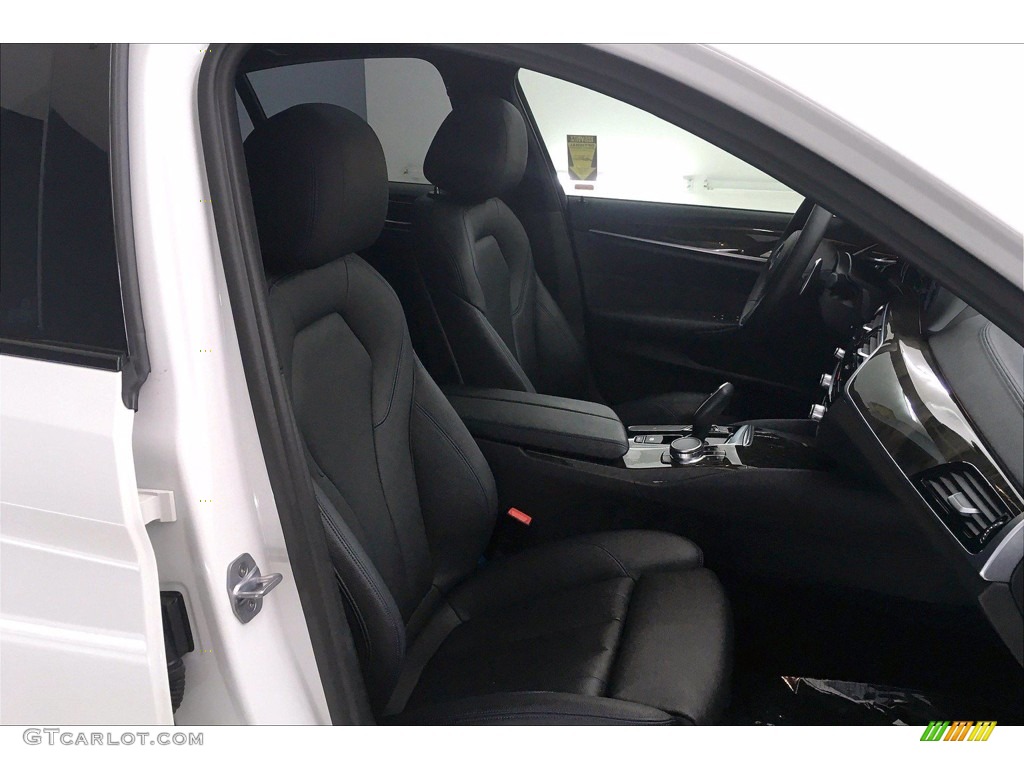 2017 5 Series 540i Sedan - Alpine White / Black photo #6