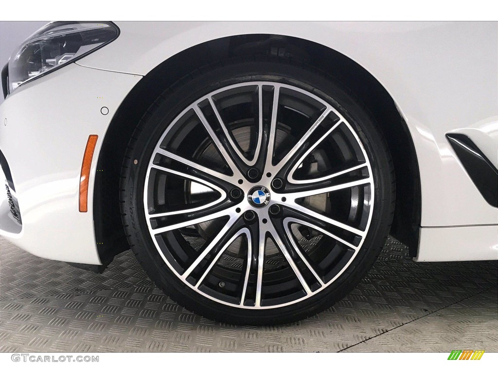 2017 5 Series 540i Sedan - Alpine White / Black photo #7