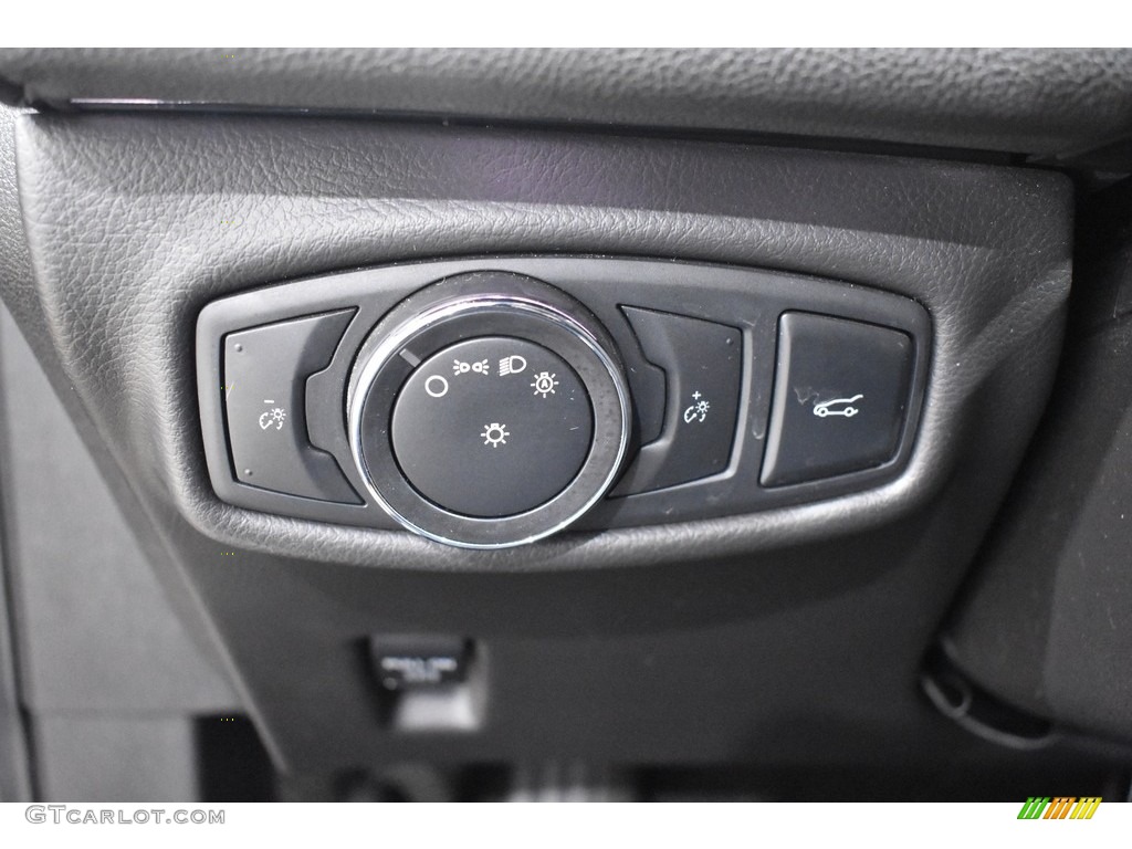 2014 Lincoln MKZ AWD Controls Photo #139593767