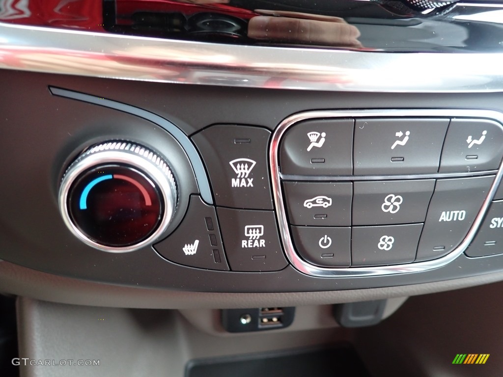 2020 Traverse LT AWD - Iridescent Pearl Tricoat / Dark Atmosphere/­Medium Ash Gray photo #20