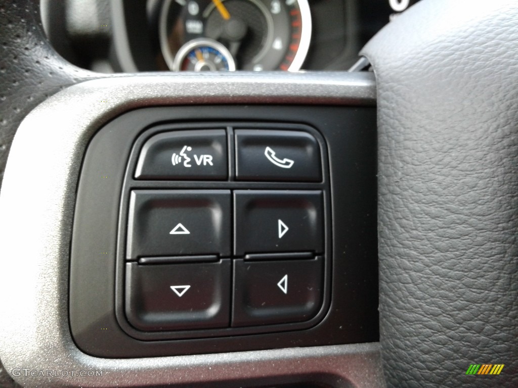 2020 Ram 4500 Tradesman Crew Cab 4x4 Chassis Black/Diesel Gray Steering Wheel Photo #139594778