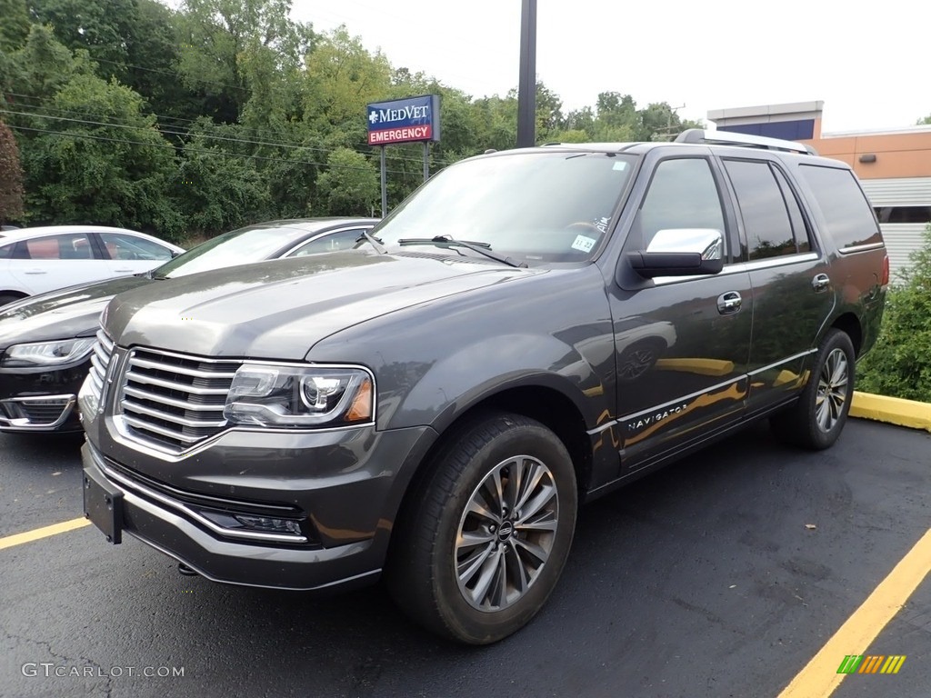 Magnetic Gray 2017 Lincoln Navigator Select 4x4 Exterior Photo #139597439