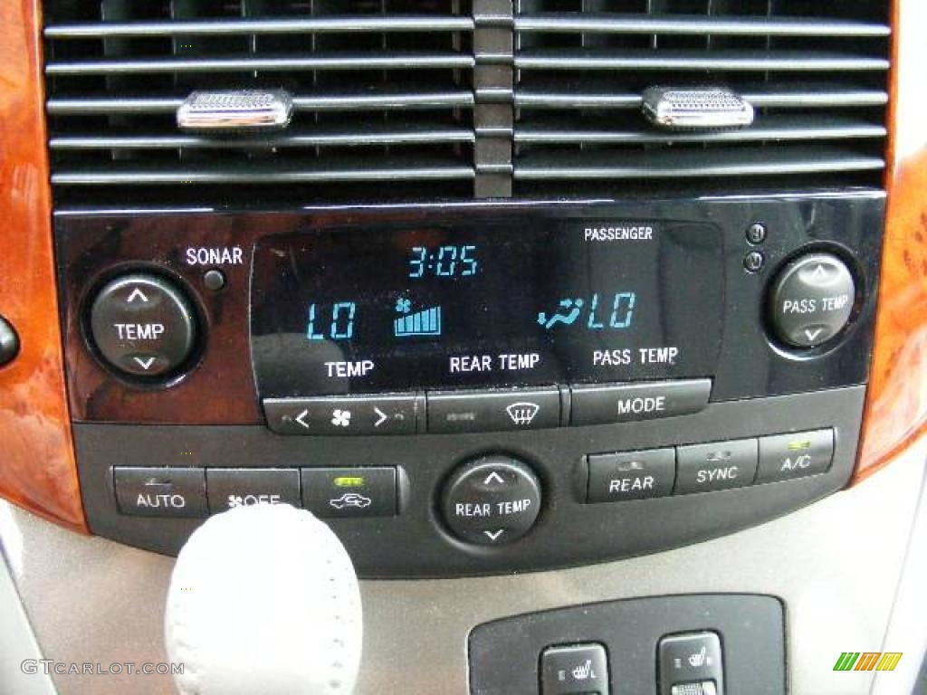2008 Sienna XLE - Arctic Frost Pearl / Stone photo #23
