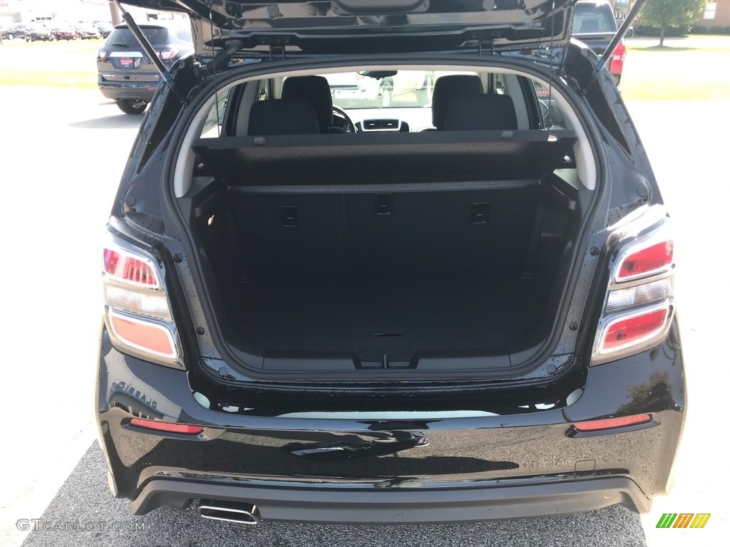 2020 Sonic LT Hatchback - Mosaic Black Metallic / Jet Black photo #7