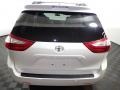 Blizzard White Pearl - Sienna XLE Photo No. 11