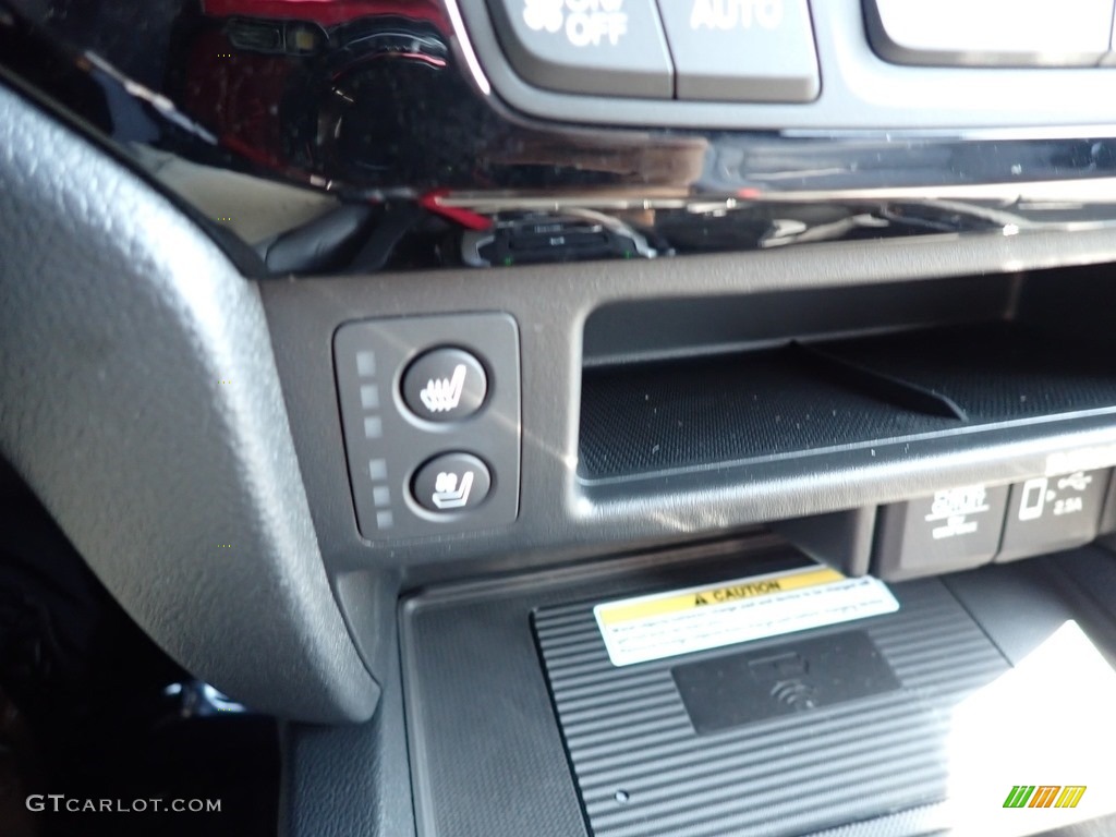 2020 Passport Elite AWD - Black Forest Pearl / Gray photo #16