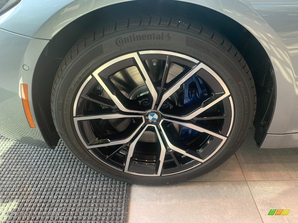 2021 BMW 5 Series 540i xDrive Sedan Wheel Photo #139610523