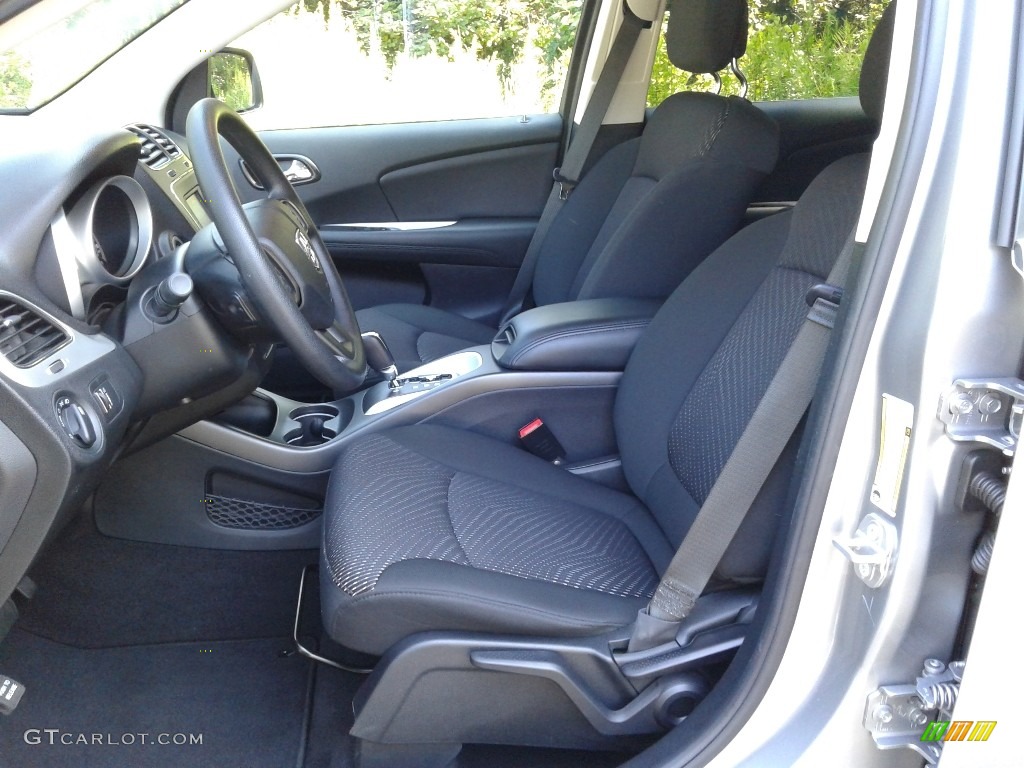 2019 Dodge Journey SE Interior Color Photos