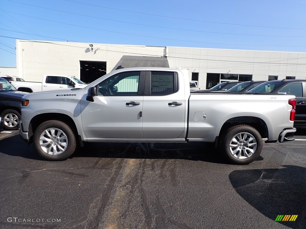 Silver Ice Metallic 2020 Chevrolet Silverado 1500 Custom Double Cab 4x4 Exterior Photo #139612416