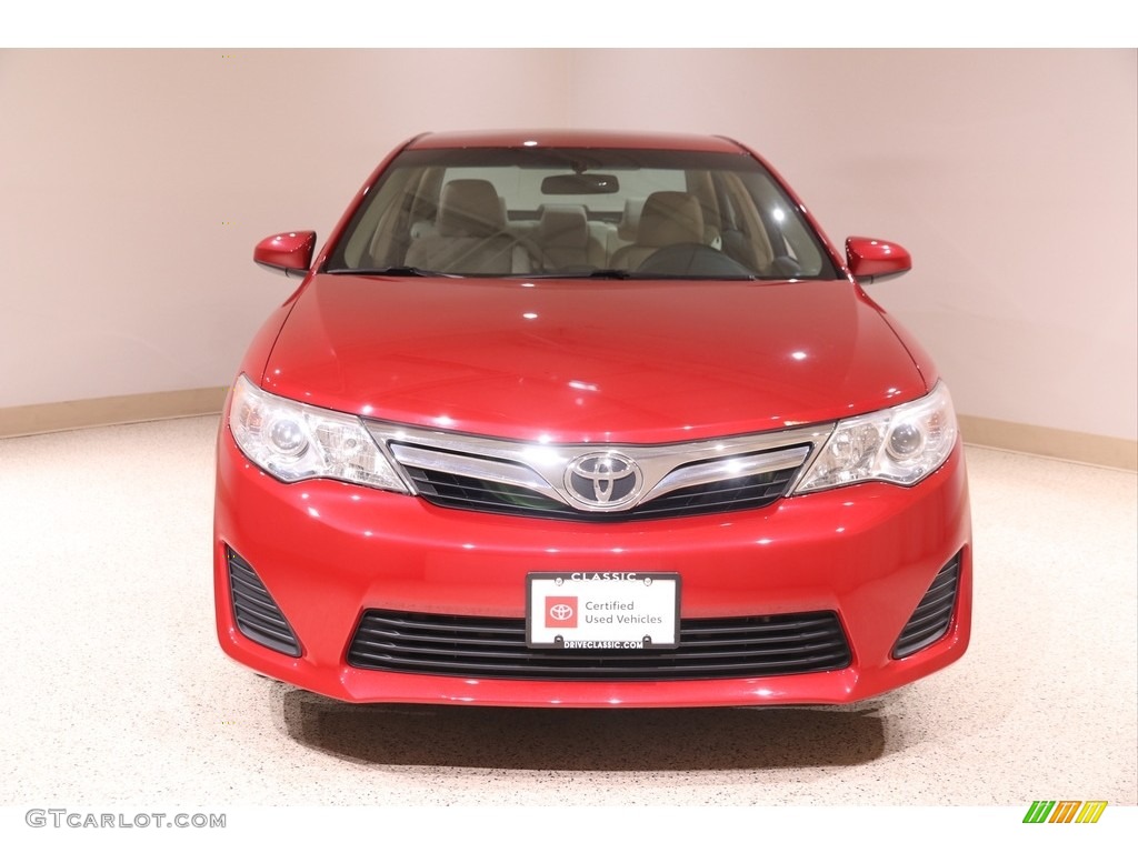 2014 Camry LE - Barcelona Red Metallic / Ivory photo #2