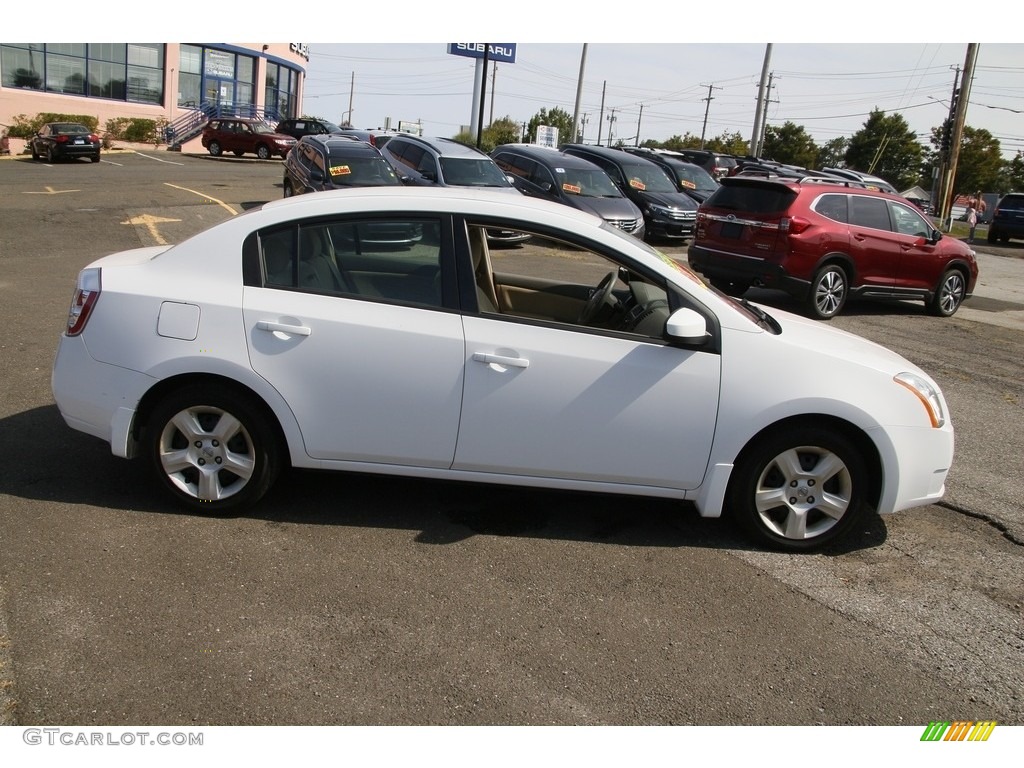 2009 Sentra 2.0 S - Fresh Powder White / Beige photo #4